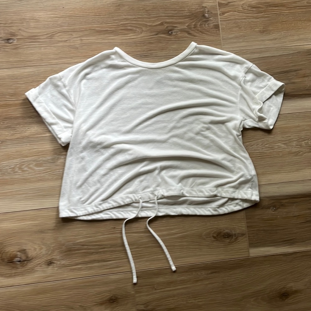 American Eagle Cropped Tee